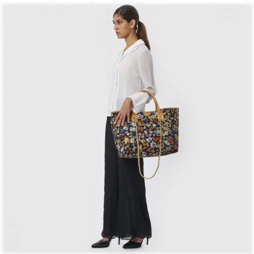 Divo Diva Bags-- Macao - Black - Leather Handbag - Made in Italy - Life is a Game Collection - Luxury High Quality - Avvenice