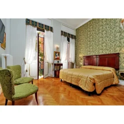 Domus Monam\u00ec Luxury Suites City-Domus Monamì Luxury Suites - Discovering Rome - 4 Days 3 Nights - Suite Cesare / Adriano - Rome Exclusive Luxury - Avvenice