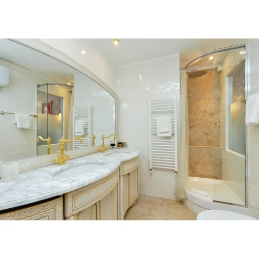 Domus Monam\u00ec Luxury Suites City-Domus Monamì Luxury Suites - Discovering Rome - 4 Days 3 Nights - Suite Cesare / Adriano - Rome Exclusive Luxury - Avvenice