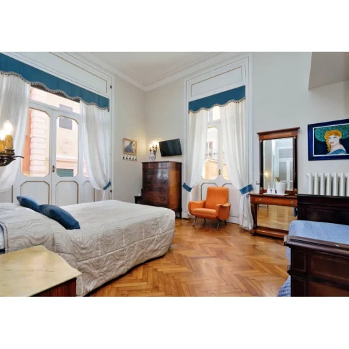 Domus Monam\u00ec Luxury Suites City-Domus Monamì Luxury Suites - Discovering Rome - 4 Days 3 Nights - Suite Costantino / Nerone - Rome Exclusive Luxury - Avvenice