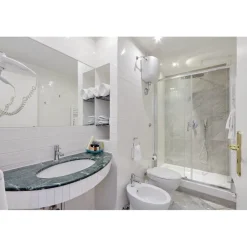 Domus Monam\u00ec Luxury Suites City-Domus Monamì Luxury Suites - Discovering Rome - 4 Days 3 Nights - Suite Costantino / Nerone - Rome Exclusive Luxury - Avvenice