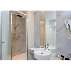 Domus Monam\u00ec Luxury Suites City-Domus Monamì Luxury Suites - Discovering Rome - 4 Days 3 Nights - Suite Costantino / Nerone - Rome Exclusive Luxury - Avvenice