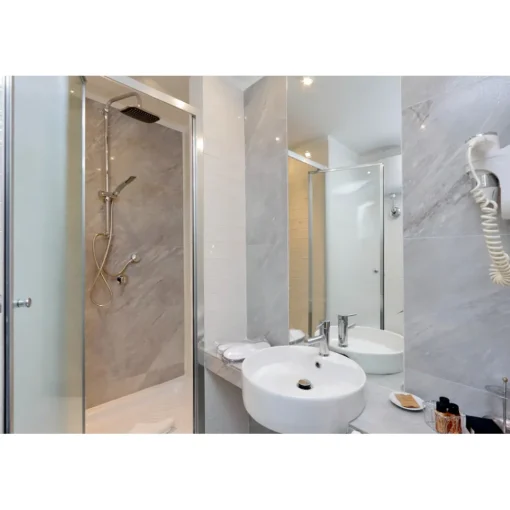 Domus Monam\u00ec Luxury Suites City-Domus Monamì Luxury Suites - Discovering Rome - 4 Days 3 Nights - Suite Costantino / Nerone - Rome Exclusive Luxury - Avvenice
