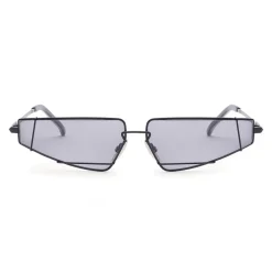 Fendi Sunglasses & Eyewear-- Fiend - Cat Eye Sunglasses - Black - Sunglasses - Eyewear - Avvenice