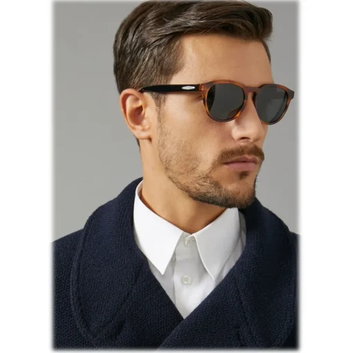 Giorgio Armani Sunglasses & Eyewear-- Bi Color Retrò - Sunglasses with Bi Color Frame - Asian Fit - Brown - Eyewear - Avvenice