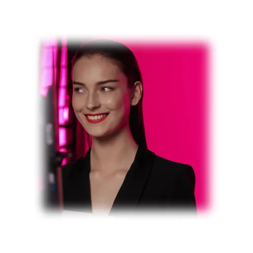 Giorgio Armani Beauty Make Up-Giorgio Armani - Lip Magnet Liquid Lipstick - Long Lasting Matte Liquid Lipstick  in a Sophisticated Range of Reds - Avvenice