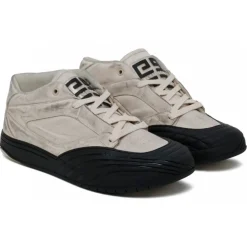 Givenchy Shoes-- White Skate Sneakers - Exclusive Luxury Collection - Avvenice