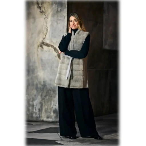 Jade Montenapoleone Jackets-- Barbara Cashmere Vest with Mink - Fur Coat - Luxury Exclusive Collection - Avvenice