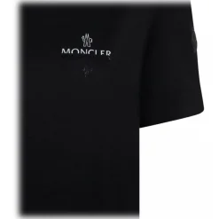 Moncler T-shirt-- Black Cotton Jersey Logo T-Shirt - Exclusive Luxury Collection - Avvenice