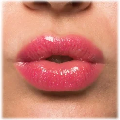 Nee Make Up - Milano Make Up-- Brightness Gloss Strawberry R1 - Vinyl Gloss - Lips - Professional Make Up - Avvenice