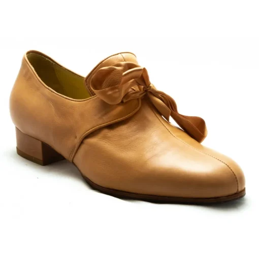 Venetian Reflections by Nicolao Shoes-Nicolao Atelier - Shoe '700 - Man Cognac Color - Shoe - Made in Italy - Luxury Exclusive Collection - Avvenice