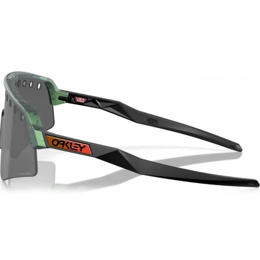 Oakley Ski Googles-- Sutro Lite Sweep Ascend Collection - Prizm Black - Spectrum Gamma Green - Sunglasses - - Avvenice