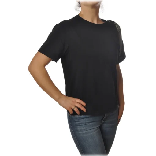 Patrizia Pepe T-shirt-- T-shirt Round-Neck Model with Brooch Detail - Black - T-shirt - Made in Italy - Luxury Exclusive Collection - Avvenice