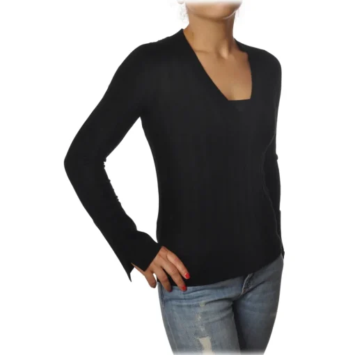Pinko Knitwears-- Sweater Ecco V-neck in Wool - Black - Sweater - Made in Italy - Luxury Exclusive Collection - Avvenice