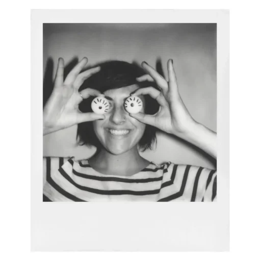 Polaroid Originals Photo & Video-- B&W Film for i-Type - Classic White Frame - Film for i-Type Cameras - OneStep 2 - Avvenice