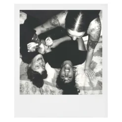 Polaroid Originals Photo & Video-- B&W Film for i-Type - Classic White Frame - Film for i-Type Cameras - OneStep 2 - Avvenice