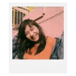 Polaroid Originals Photo & Video-- Color Film for 600 - Classic White Frame - Film for 600 Cameras - OneStep 2 - Avvenice