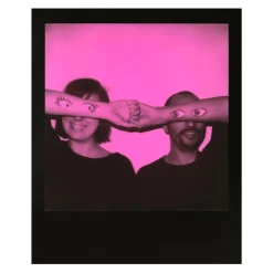 Polaroid Originals Photo & Video-- Rose Film for 600 Duochrome - Black Frame - Film for 600 Cameras - OneStep 2 - Avvenice