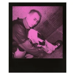 Polaroid Originals Photo & Video-- Rose Film for 600 Duochrome - Black Frame - Film for 600 Cameras - OneStep 2 - Avvenice