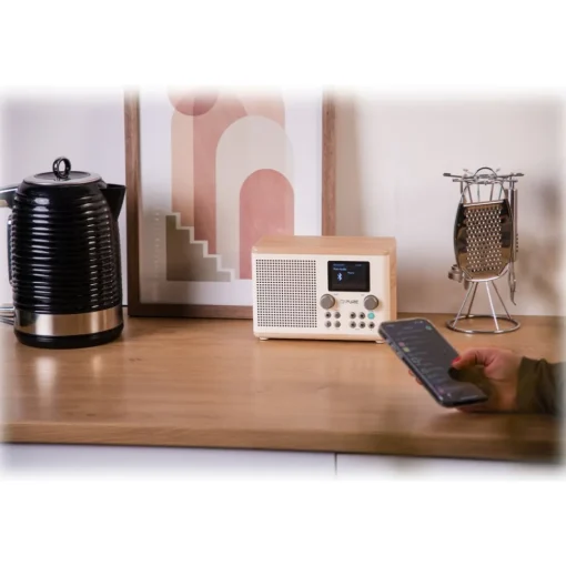Pure Audio-- Classic H4 - Cotton White Oak - Digital Kitchen Radio with Bluetooth - High Quality Digital Radio - Avvenice