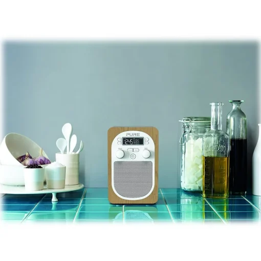 Pure Audio-- Evoke H2 - Oak - Compact, Portable DAB Digital Radio with FM - High Quality Digital Radio - Avvenice