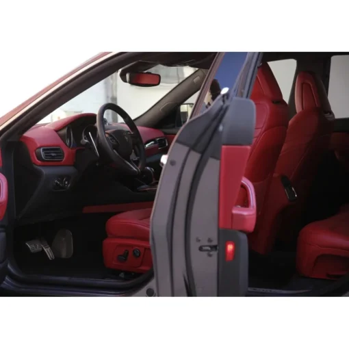 Rent Luxe Car Supercar-- Maserati Levante - Exclusive Luxury Rent - Avvenice