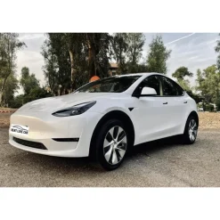 Rent Luxe Car Supercar-- Tesla Model Y - Exclusive Luxury Rent - Avvenice