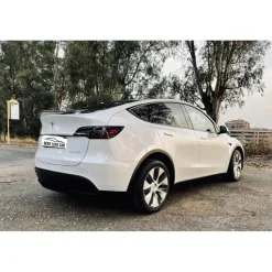 Rent Luxe Car Supercar-- Tesla Model Y - Exclusive Luxury Rent - Avvenice