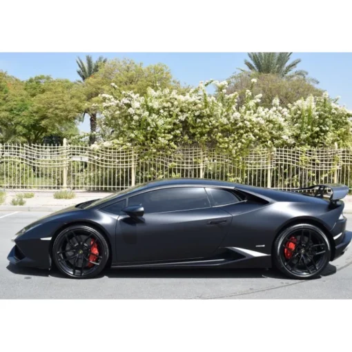 Superior Car Rental Supercar-- Lamborghini Huracan Coupe - Black - Exclusive Luxury Rent - Avvenice