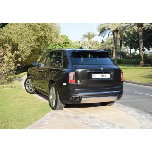 Superior Car Rental Supercar-- Rolls-Royce Cullinan - Exclusive Luxury Rent - Avvenice