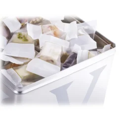 Vincente Delicacies Sweets-- Assortment of Fine Sicilian Pastry with Pistachio - Almond Paste Cookies, Matador, Baroque - Magnus Box - Avvenice