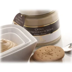 Vincente Delicacies Sweets-- Sweet Cream Spread with Sicilian Almonds - Artisan Spreadable Creams - 90 g - Avvenice