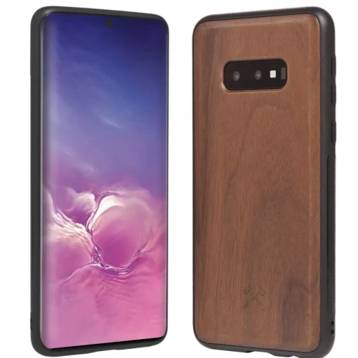 Woodcessories Case-- Eco Bumper - Walnut Cover - Black - Samsung S10e - Wooden Cover - Eco Case - Bumper Collection - Avvenice